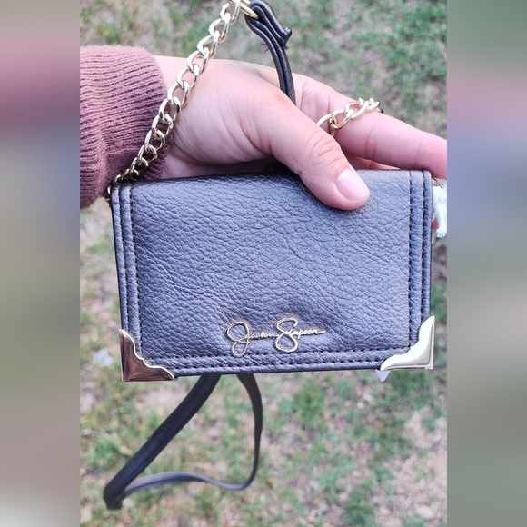 Jessica Simpson Black Wallet with Floral Pattern - Picture 6 of 10